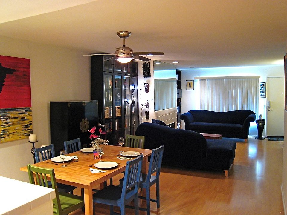 Dining & Living Areas