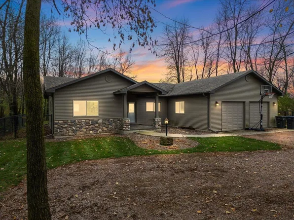 200 South WASHINGTON STREET, Spencer, WI 54479