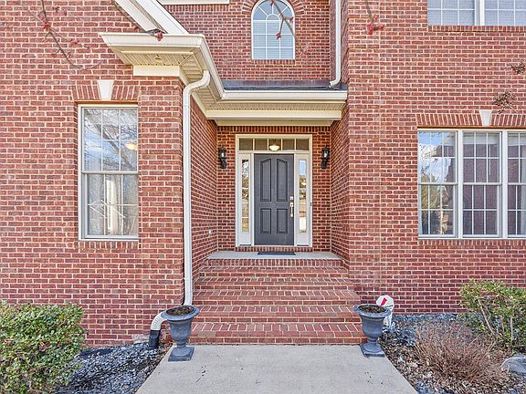 4th image of 2911 Crossridge Ct
