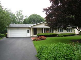 476 Chestnut Ridge Rd, Rochester, NY 14624