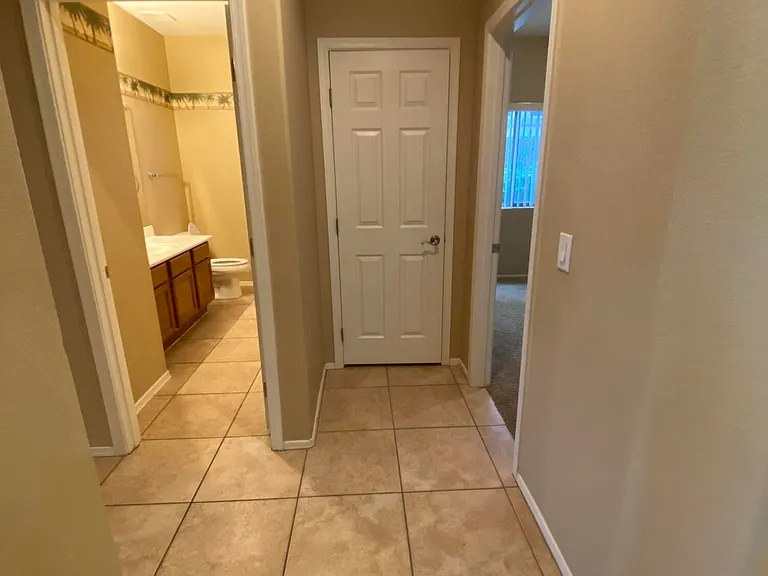 13510 W Avalon Dr — Photo 30