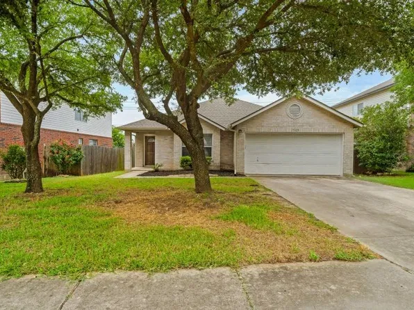 17623 Dansworth Dr, Pflugerville, TX 78660
