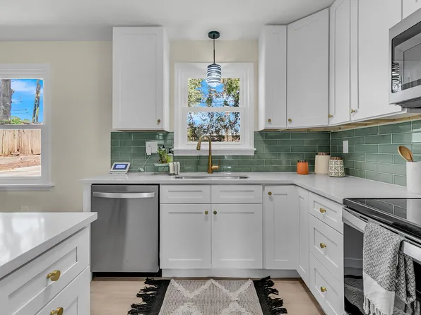 7646 Allwood Ave, North Charleston, SC 29418