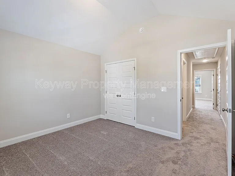 1117 Jolly Ln — Photo 17