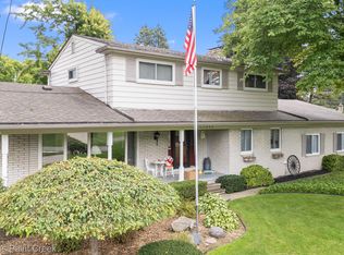 53942 Starlite Dr, Shelby Township, MI