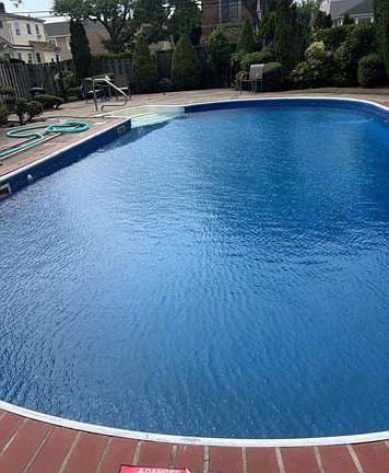 3rd image of 402 Beach 145th St