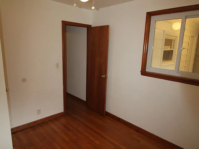 275 Foordmore Rd #1A — Photo 10