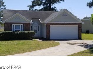 7589 Elliott Bridge Rd, Spring Lake, NC 28390