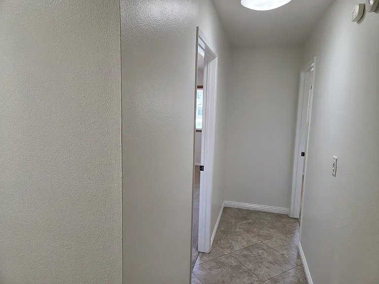 1037 Alta Vista Dr — Photo 67