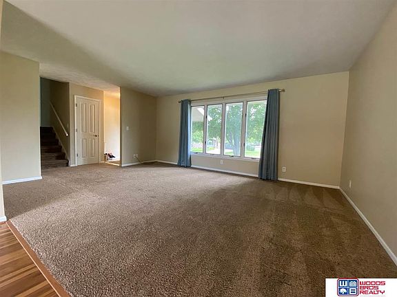 4th image of 722 Cory Dr