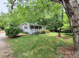 995 Riceville Rd, Asheville, NC 28805