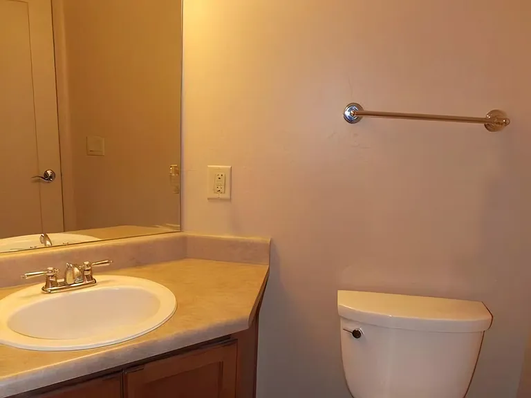 3135 N Olsen Ave — Photo 7