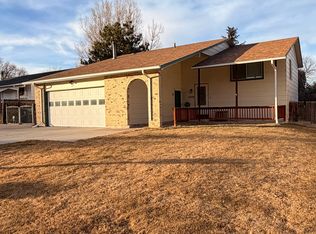 2328 Apache St, Cheyenne, WY 82009