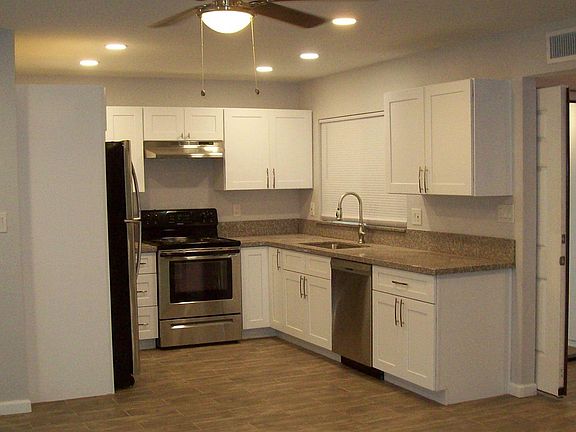 5th image of 6428 W Sunnyslope Ln