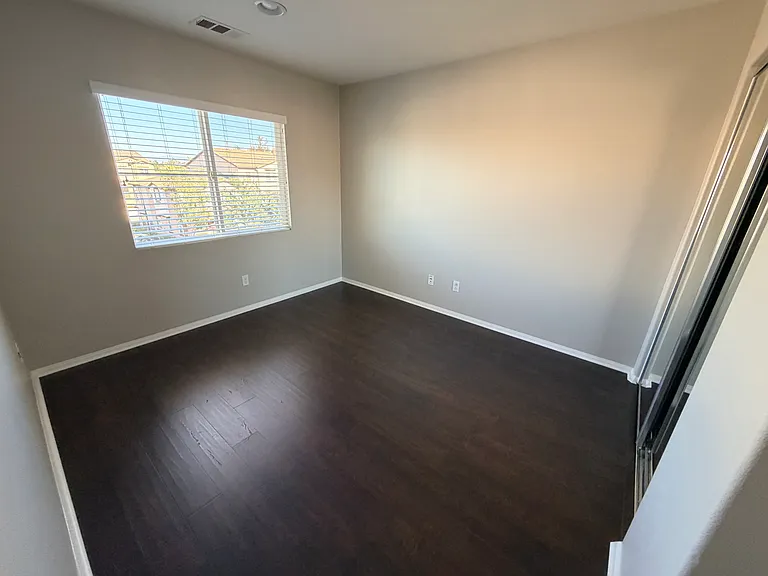 40879 Belleray Ave — Photo 30