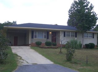203 Willowbrook Rd, Greenwood, SC 29649
