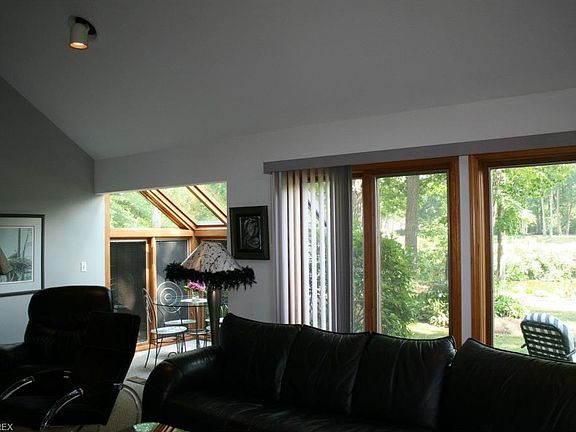 5th image of 11314 Saint Andrews Way #1