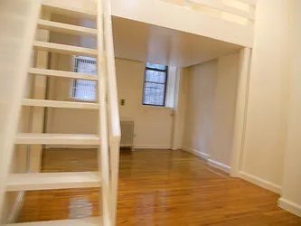 Rented by JMK Realty