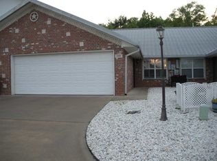2205 Sandstone Dr, Longview, TX 75605