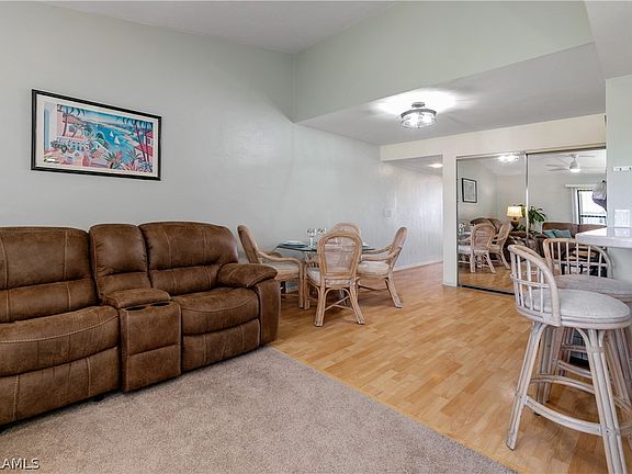 4th image of 5710 Trailwinds Dr APT 523