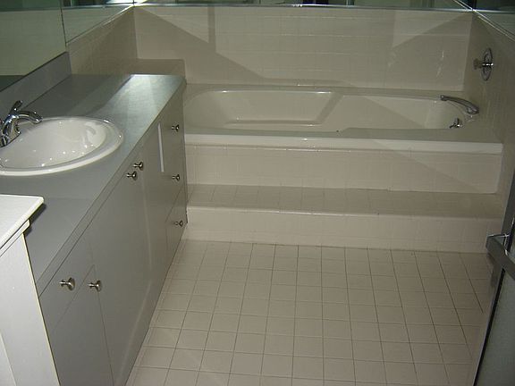 5th image of 29200 Valley Bend Ct