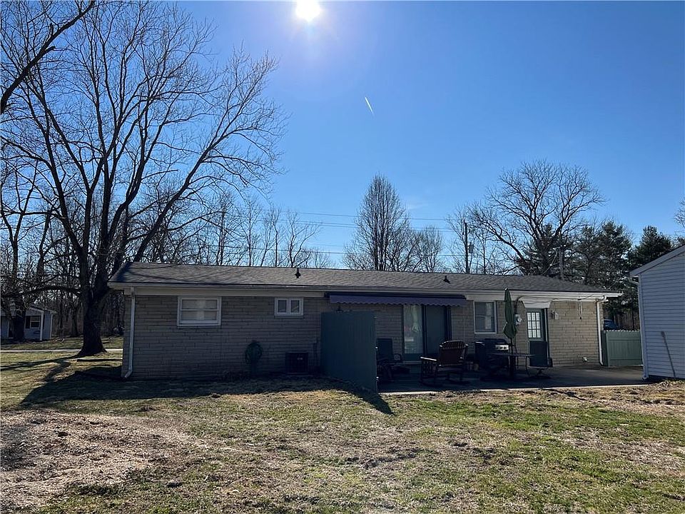 2nd image of 8002 E Old State Road 144
