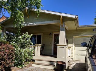 4715 SE Taylor St, Portland, OR 97215