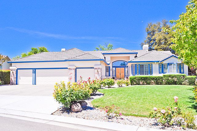 1st image of 627 Randys Cir