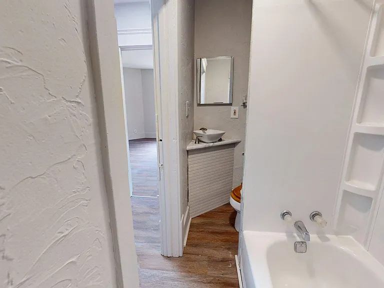 1141 McKinley Ave — Photo 30
