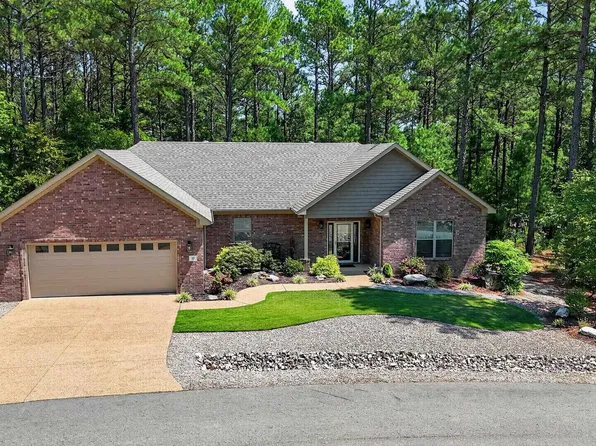 10 Villas Way, Hot Springs Village, AR 71909