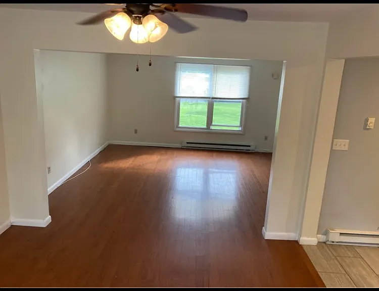 22-24 Dresden Ct — Photo 6