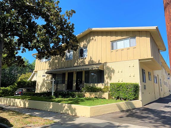 2nd image of 255 S Oakland Ave APT 3