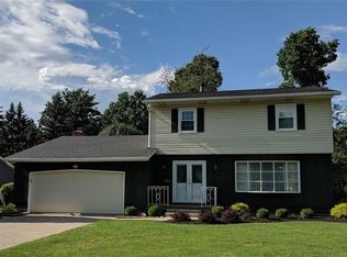 424 Farr Ave, Wadsworth, OH 44281