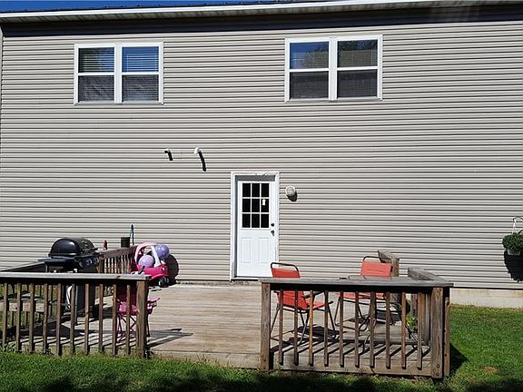 4th image of 116 S Lincoln Ave