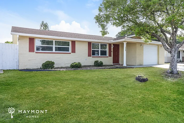 7125 Sandalwood Dr — Photo 3