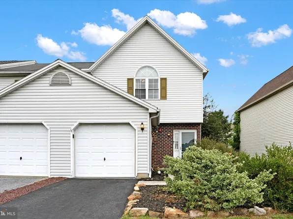 7242 Clearfield St, Harrisburg, PA 17111