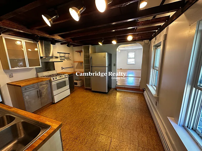 18 Tremont St #2T — Photo 1