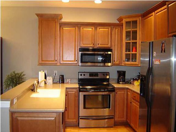 2nd image of 5493 Mandarin Cir #103