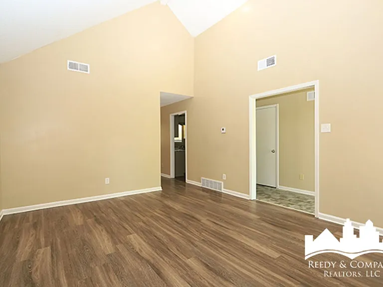 5104 Corkwood Dr — Photo 15