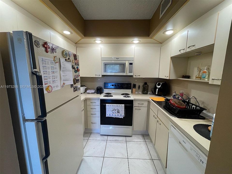 1st image of 9010 SW 125th Ave #G402