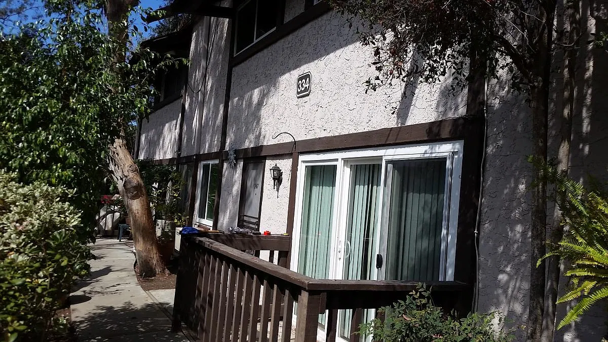 2 bed, 2.5 bath, 1150 sqft, $2,800 — Photo 3