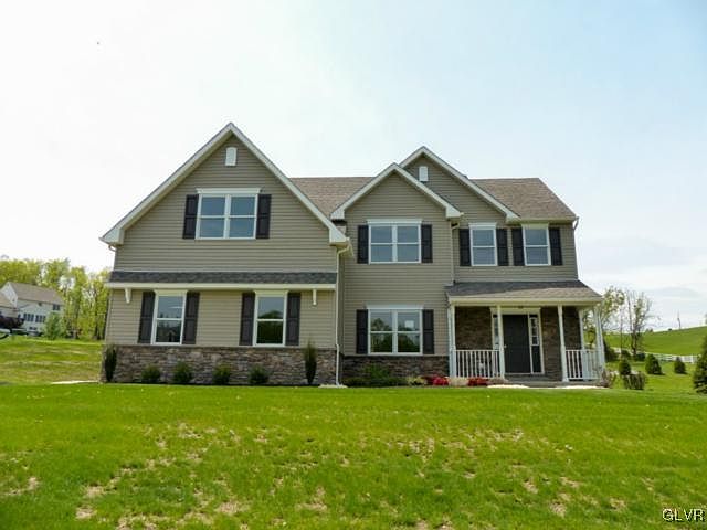 1st image of 121 Country Chase Dr #18