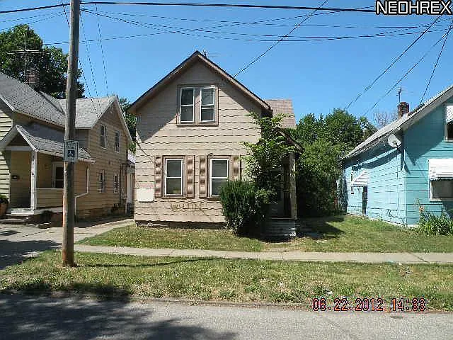 3628 Hyde Ave photo 1