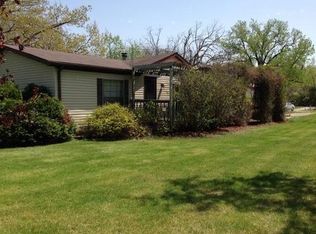 10185 Old Agency Rd, Agency, IA 52530