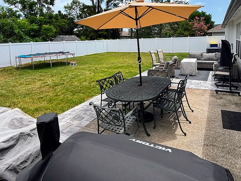 13241 Eucalyptus Dr — Photo 22