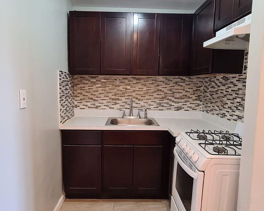 1st image of 75 Grafton Ave #C20