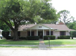 2304 Morning Dr, Baytown, TX 77520