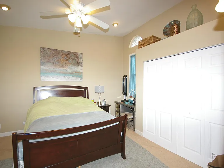Master suite 1