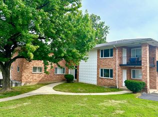 3601 Hallmark Ln #C, Saint Louis, MO 63125