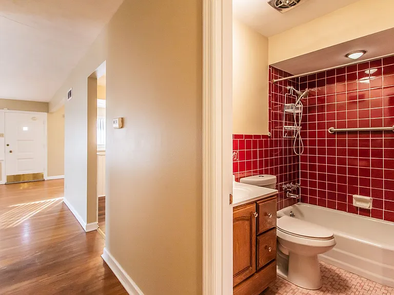 20 Saint Benedict Ln — Photo 12